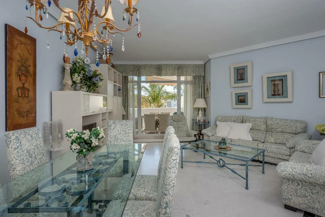 Marbella Real 421 Apartment