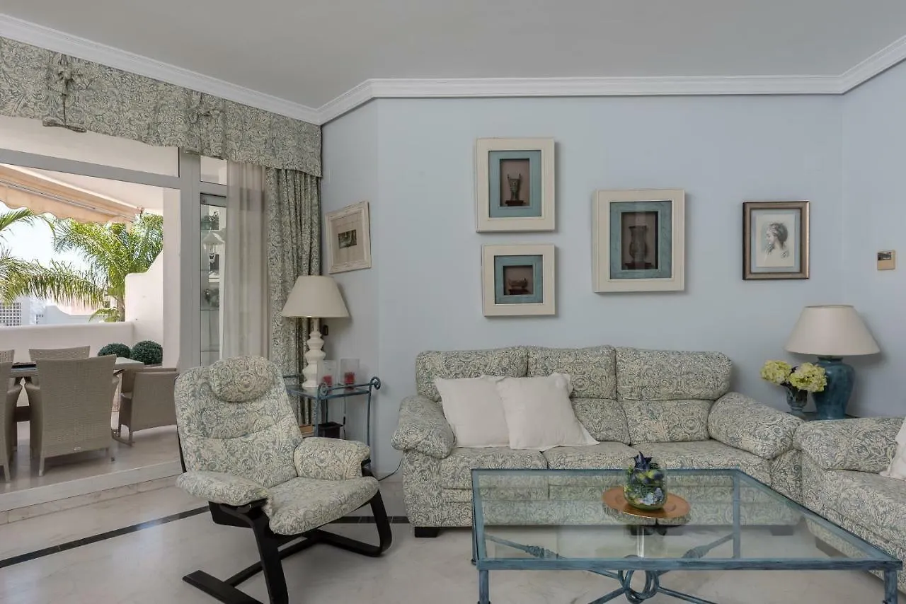 Marbella Real 421 Apartment
